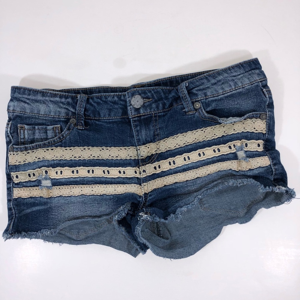 No Boundaries Lace Detail Distressed Denim Shorts